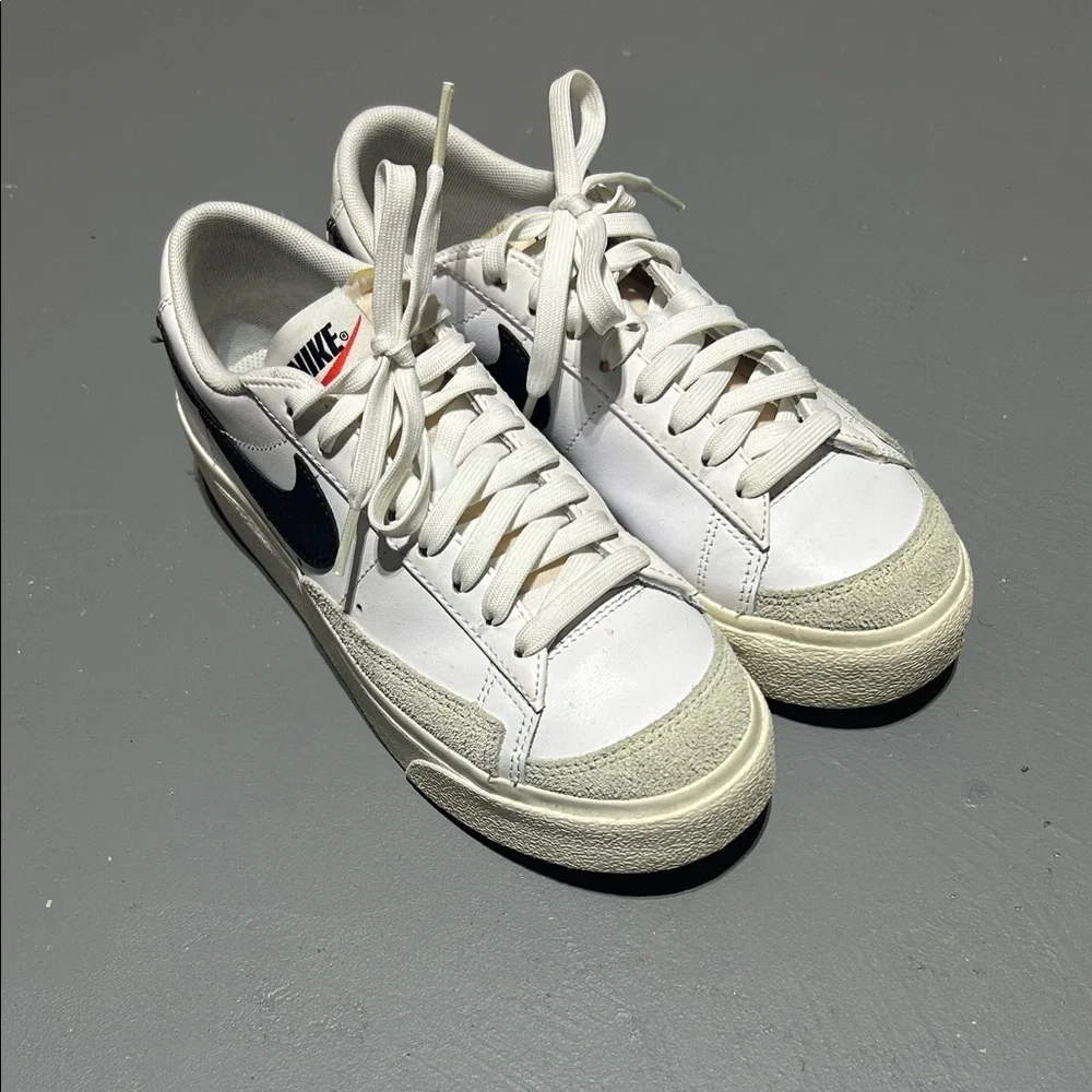 Nike Blazer Platform Sneakers (Women’s Size 6)